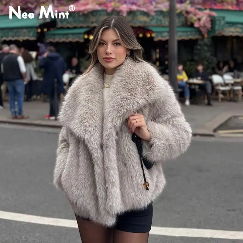 2026 Winter Gradient Fluffy Fur Coat: Luxury Faux Fox Jacket Winter cold wear